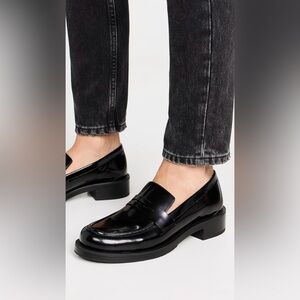 Stuart Weitzman Palmer Sz 9 C Classic Black Leather Loafers Low heel shoes